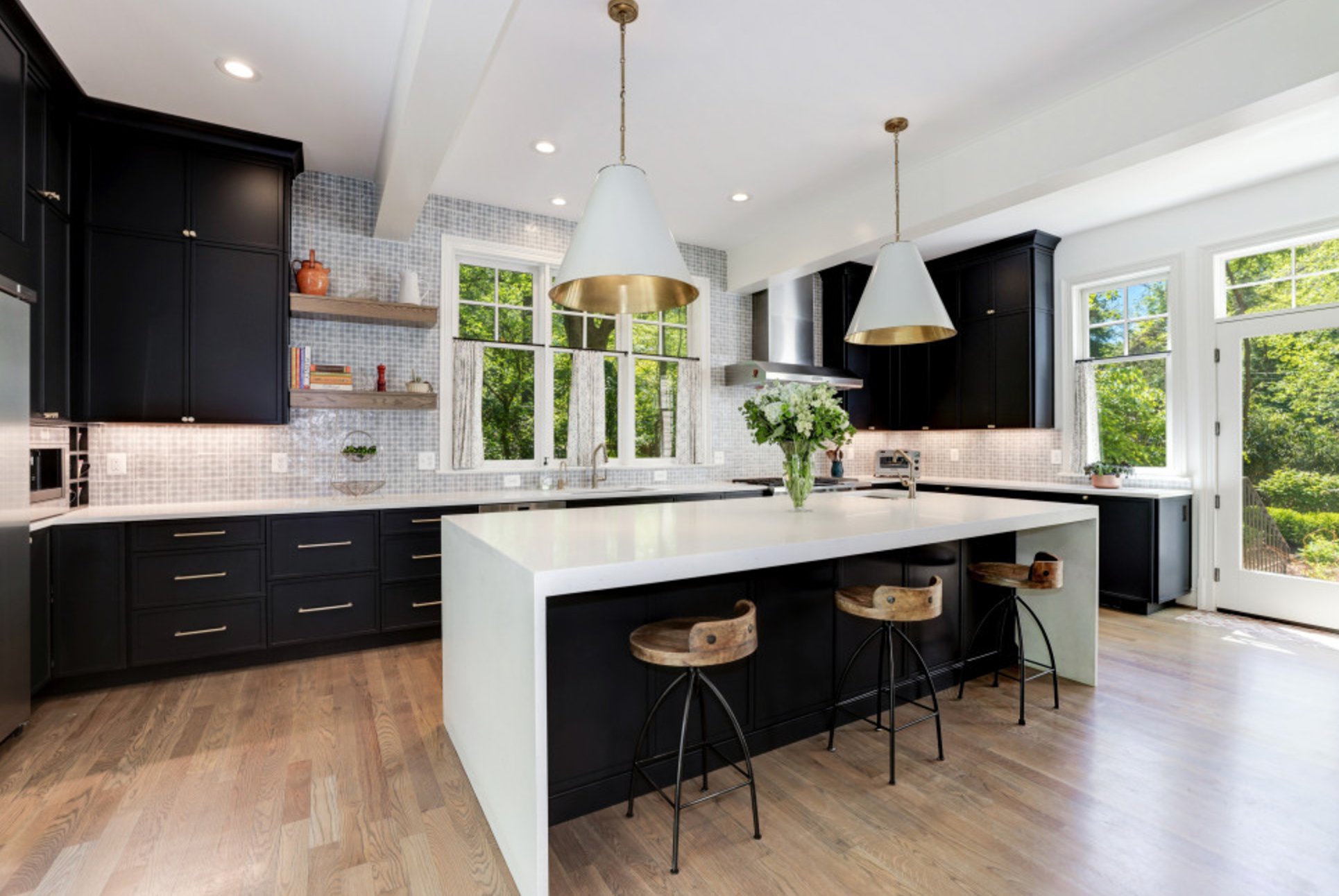 Best Black Paint Colors for Kitchen Cabinets