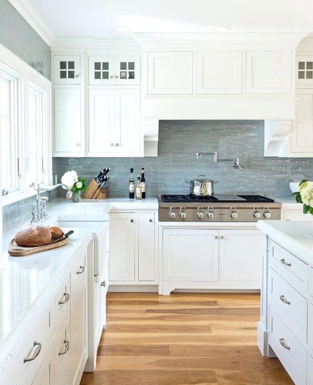 Best White Paint Colors for Kitchen Cabinets