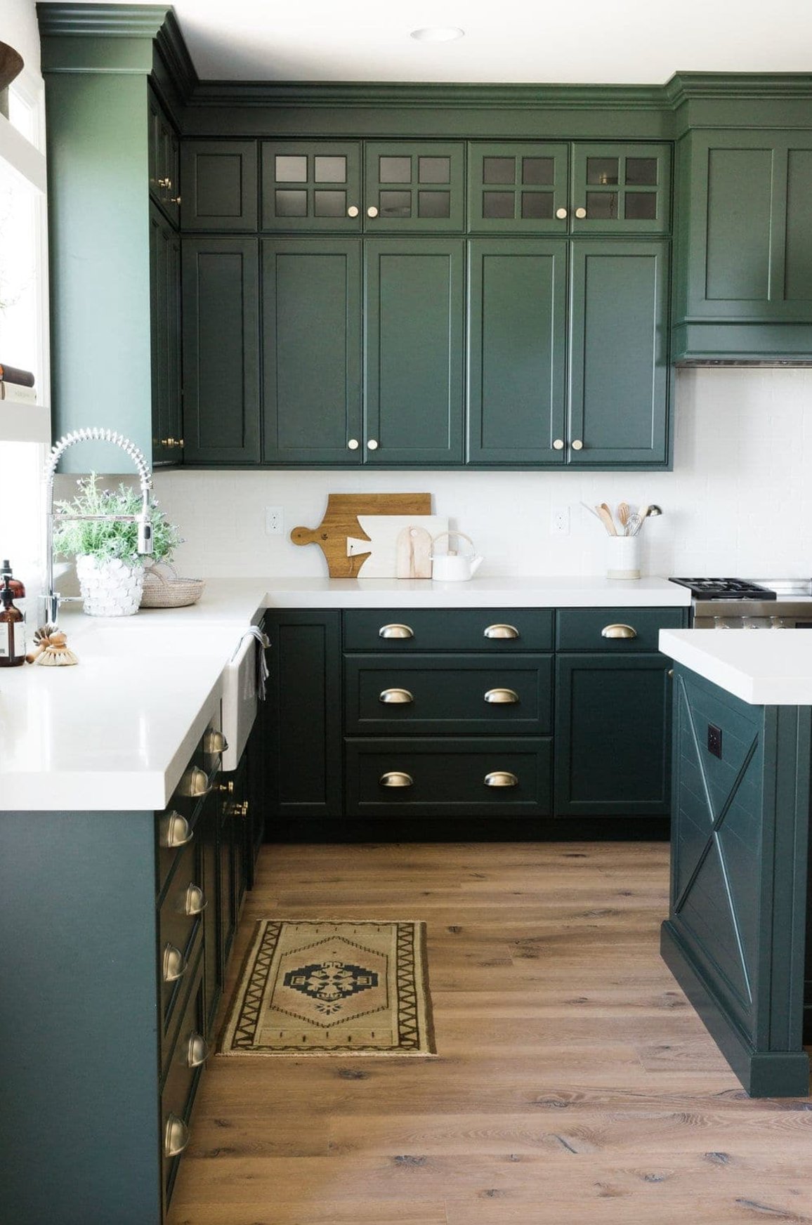 Best Kitchen Cabinet Colors & Ideas