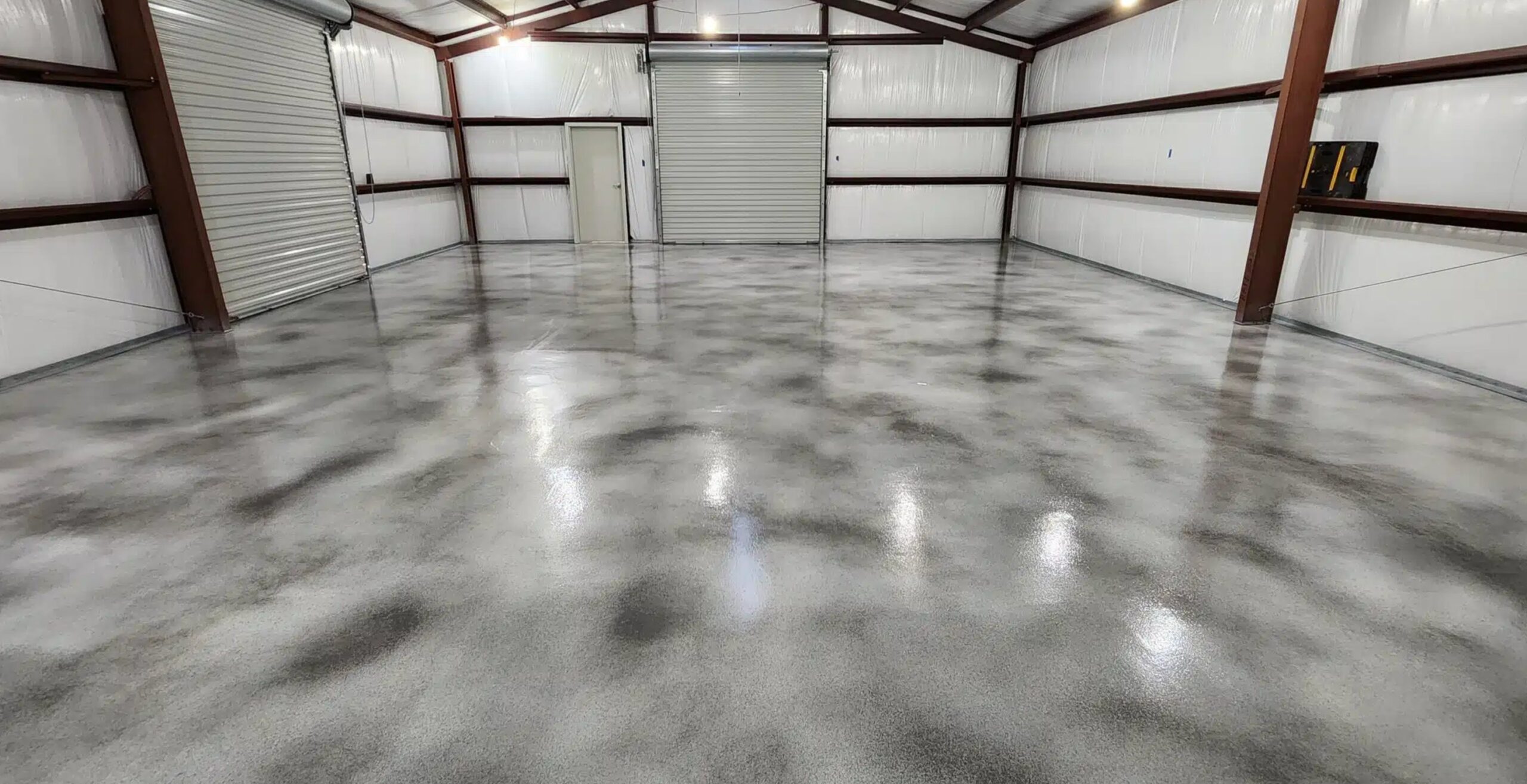 What Color Should You Paint Your Garage? (+5 Best Colors)