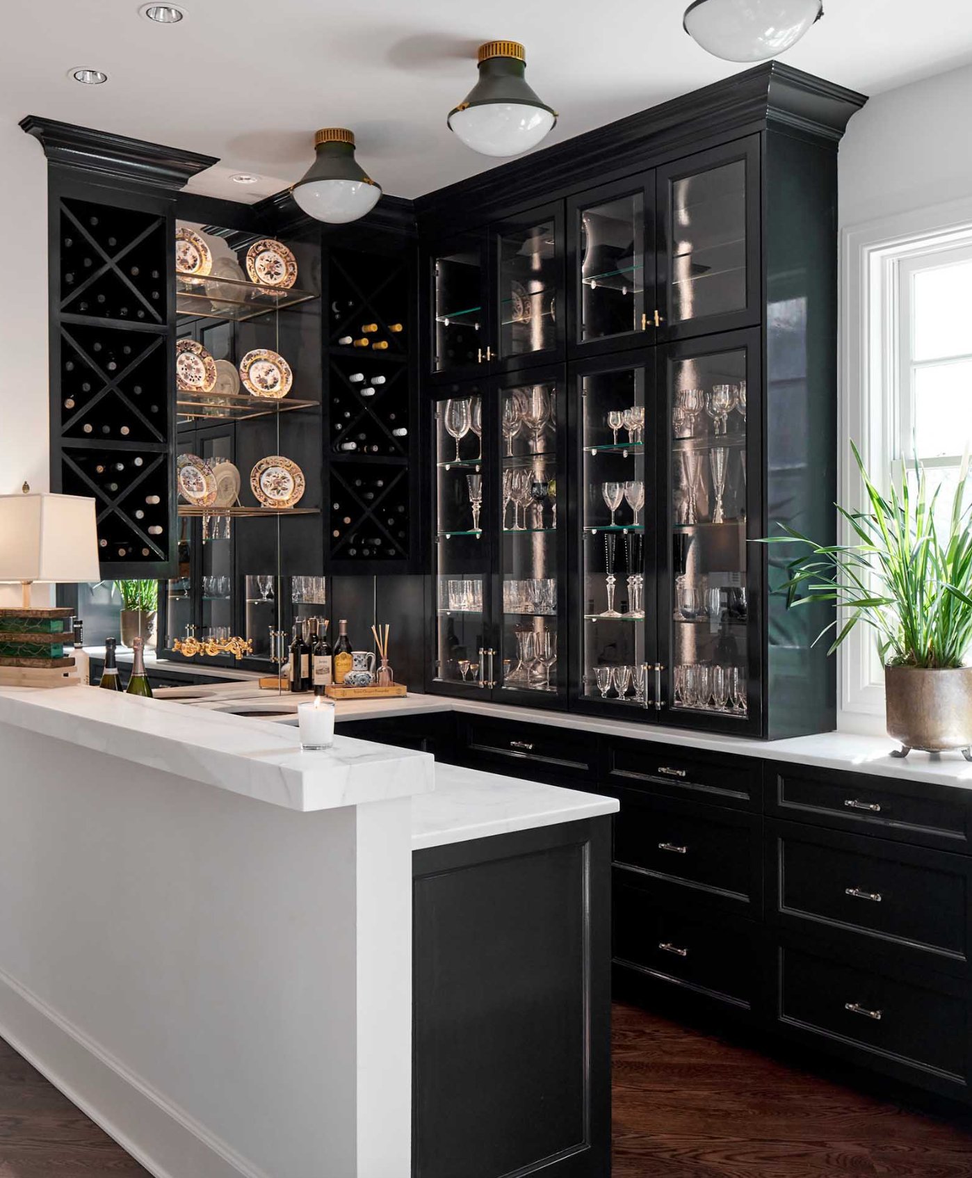 Best Black Paint Colors for Kitchen Cabinets