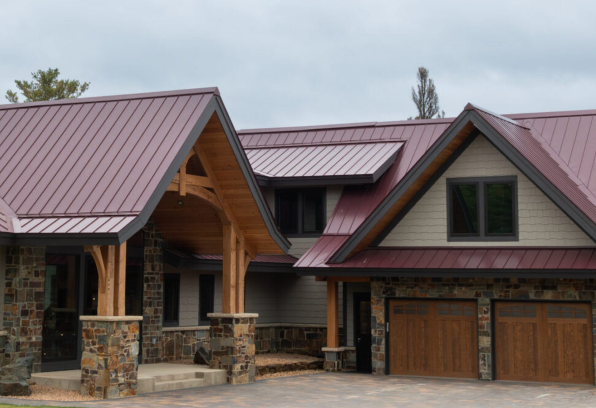 Gorgeous Metal Roof and Siding Color Combinations