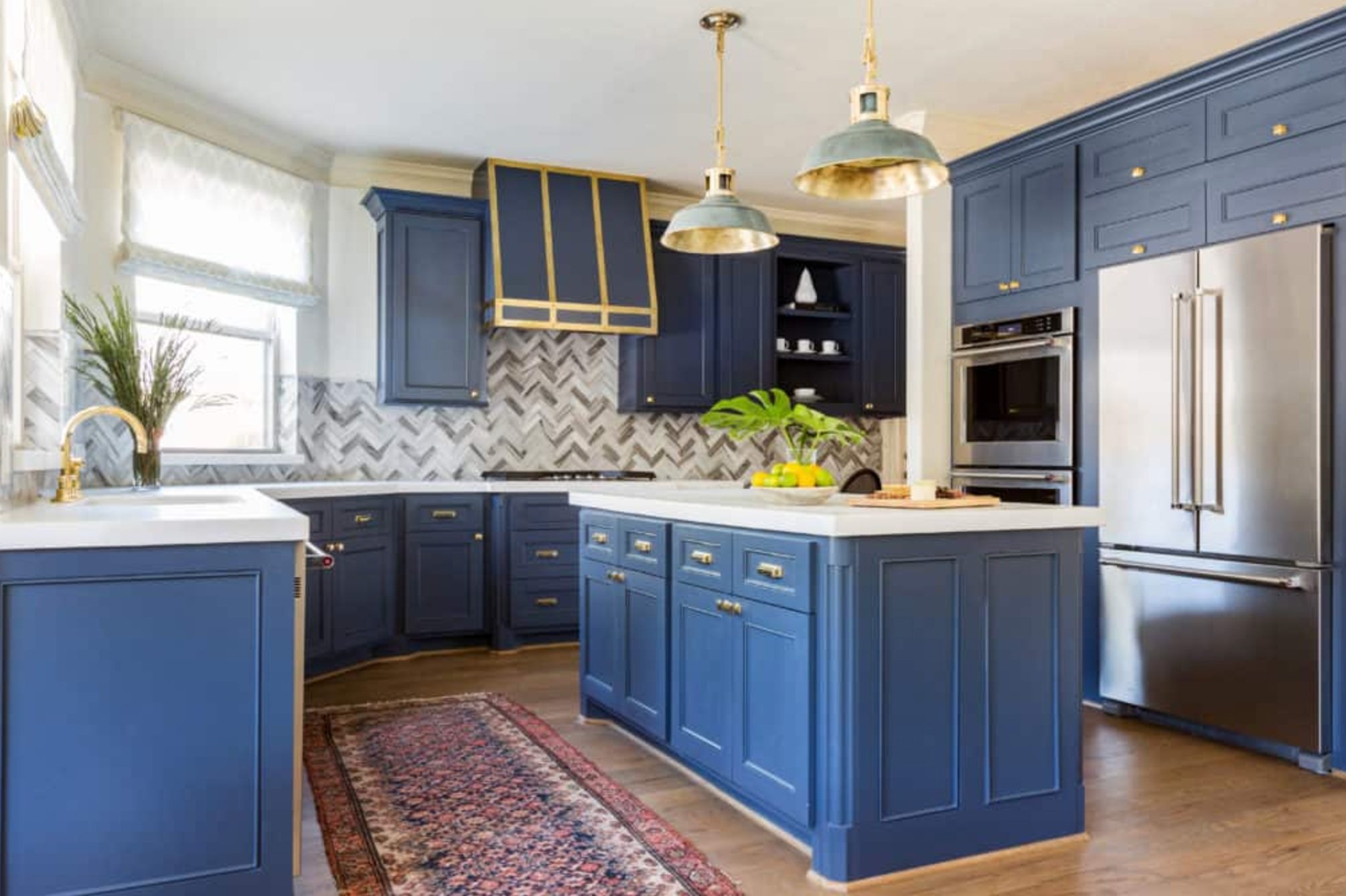 Best Kitchen Cabinet Colors & Ideas